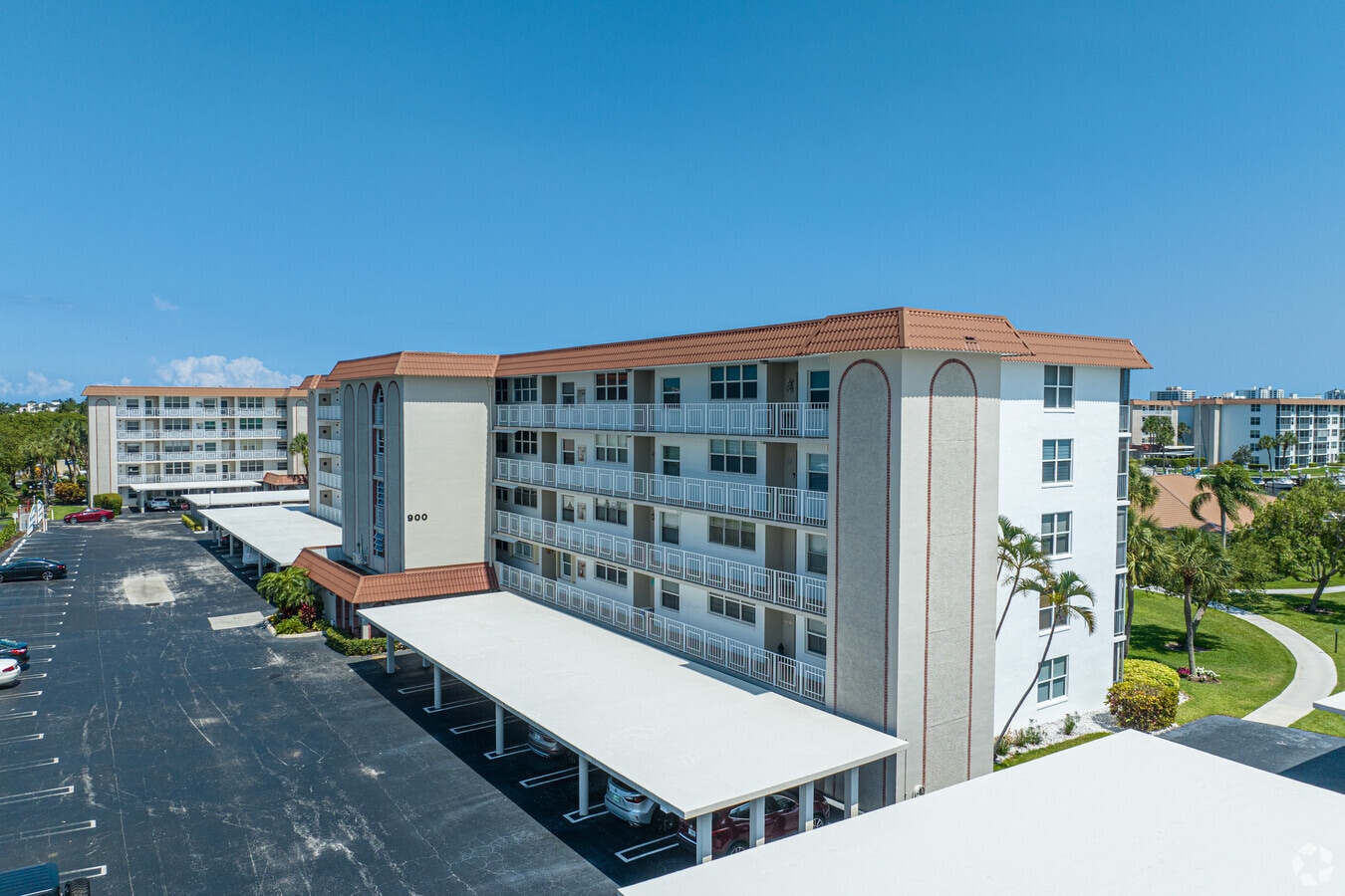 Tropic Bay Apartments - Delray Beach, FL | After55