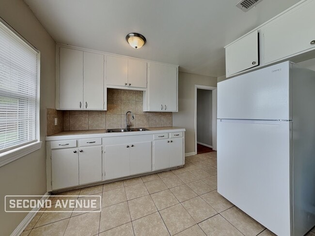 Photo - 742 Banton St Rental