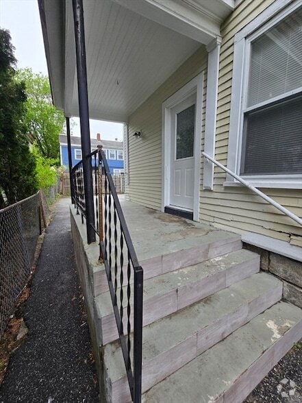 Building Photo - 201 Wilder St Rental
