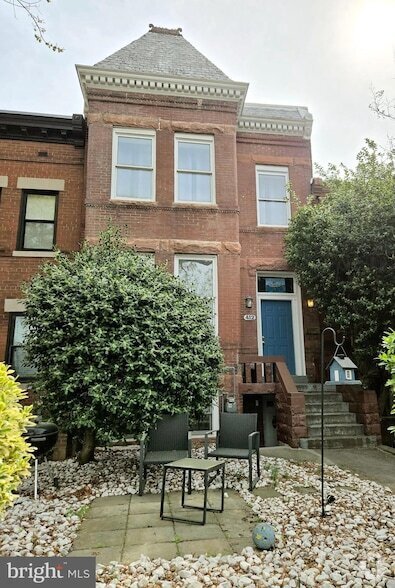 Building Photo - 412 South Capitol St SE Rental