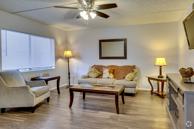 Interior Photo - Fellowship Square Historic Mesa Rental