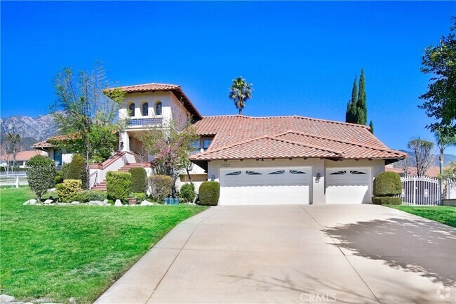 Building Photo - 10830 Boulder Canyon Rd Rental