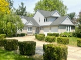 Building Photo - 5860 Par View Dr Rental