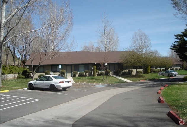 Primary Photo - Gridley Oaks Apartments