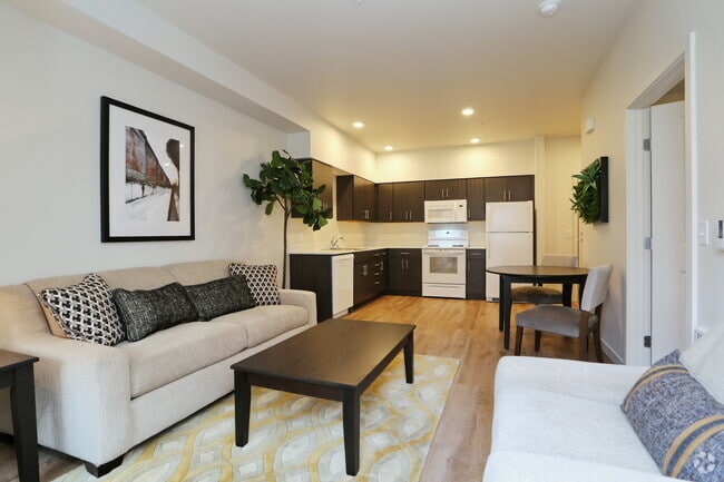 1BR, 1BA - 550SF - CEDAR POINTE Apartments
