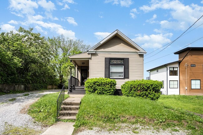 Photo - 226 Clifton Ave Rental