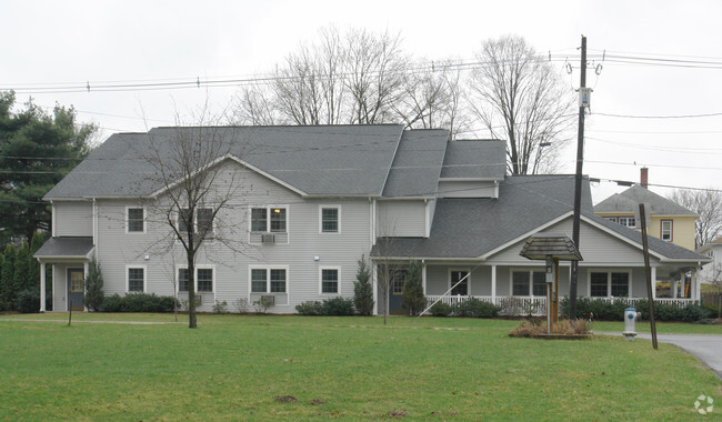 Building Photo - Fellows Town Apartments