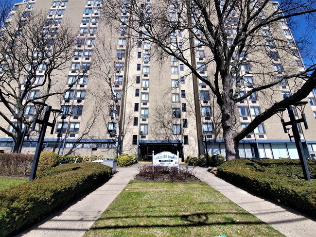 Elizabeth Towers - 62+ SENIOR - Elizabeth Towers - 62+ SENIOR Apartments