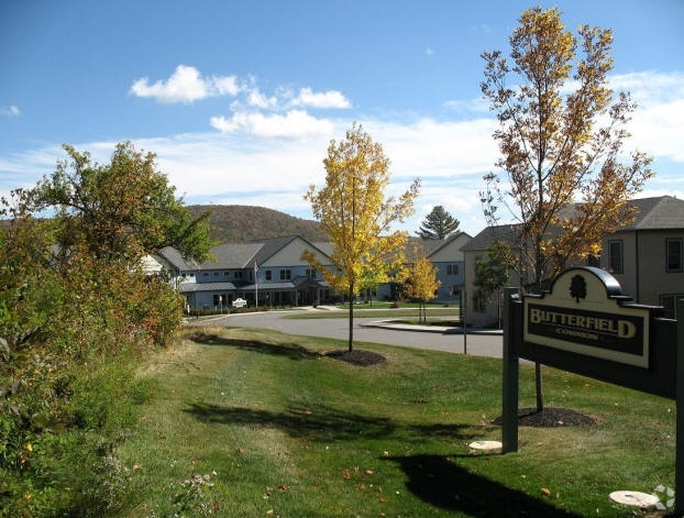 Primary Photo - Butterfield Common Apartments