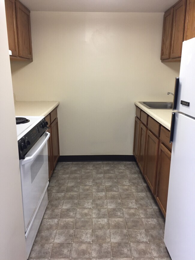 Luther Towers62+ Subsidized Housing Apartments Wilmington, Delaware