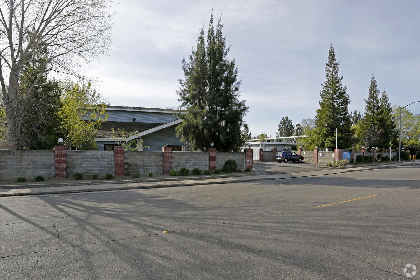 Auburn Square Senior Residence - Auburn Square Senior Residence Apartments