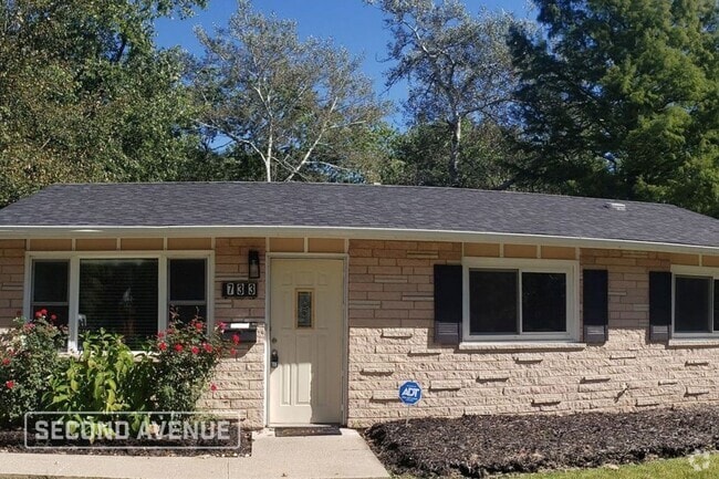 Building Photo - 733 Union Dr Rental