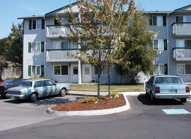 Photo - Cambridge Cove Apartments