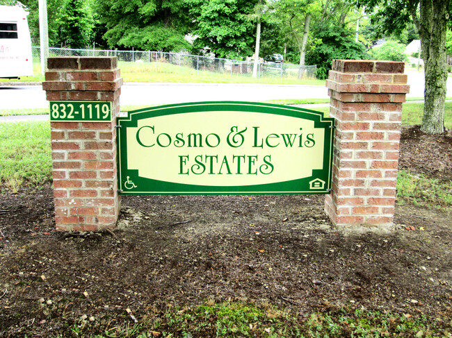 Cosmo & Lewis Estates - Cosmo & Lewis Estates Apartments