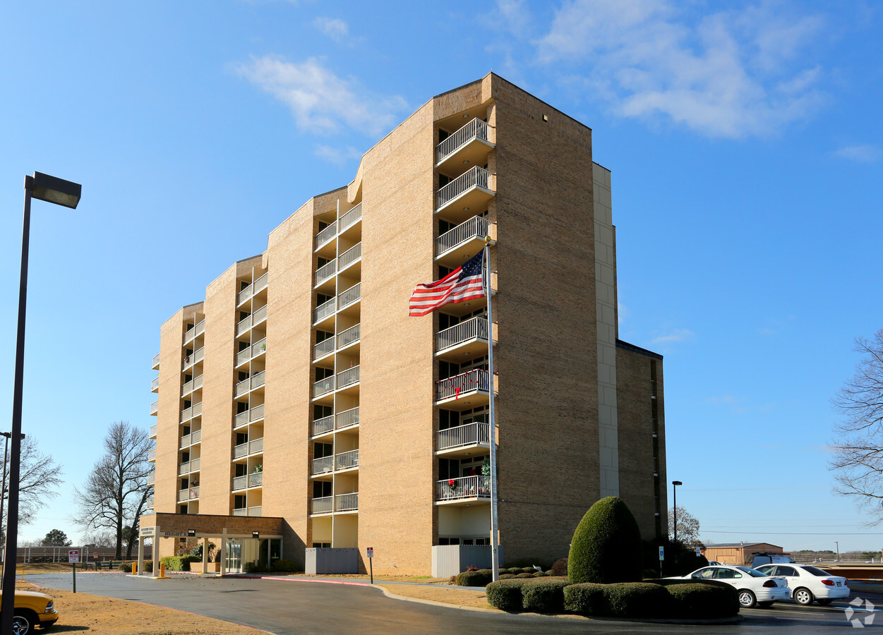 Photo - Jacksonville Towers Apartments