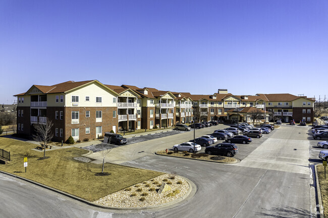 Shawnee Hills Senior Living - Shawnee Hills Senior Living Apartments