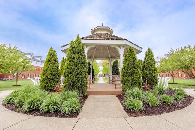 Building Photo - Benjamin Court Rental