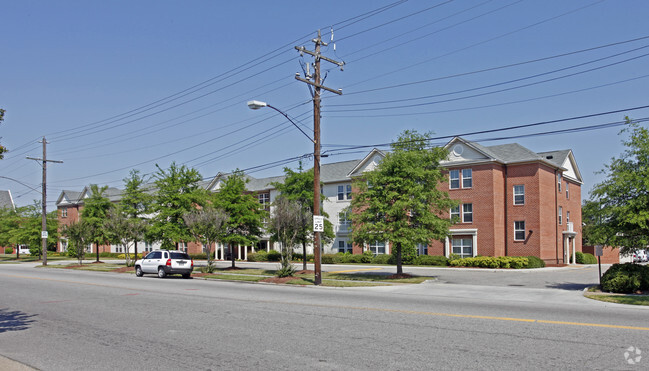 Building Photo - Village Pointe Apartments