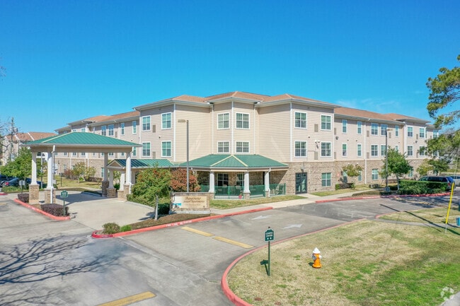 900 Parkway St - MRC Oakview