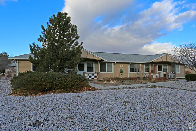 Building Photo - Bethel Plaza Rental