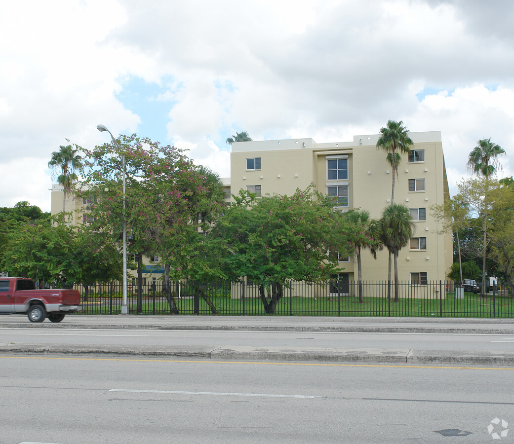 Palmer House - Palmer House Apartments