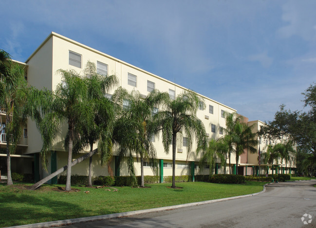 St. Elizabeth Gardens Apartments - St. Elizabeth Gardens Apartments