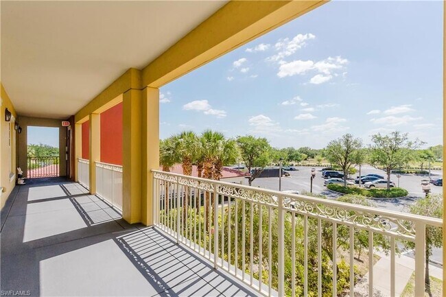 Photo - 5068 Annunciation Cir Unit 4202 Condo