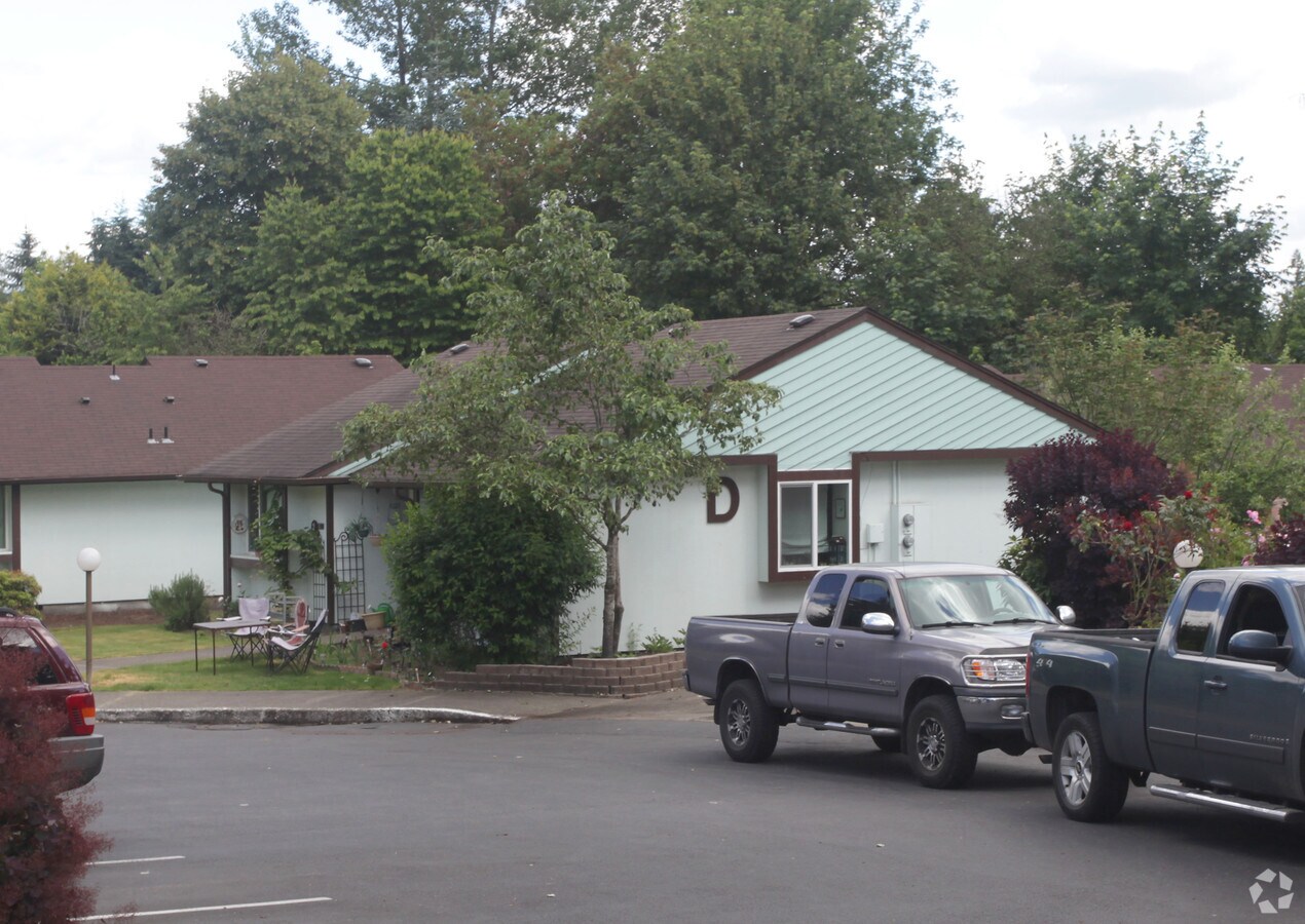 Olympia Village Apartments Olympia, Washington 0 unit available