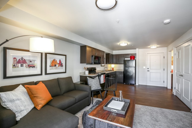 Building Photo - VINTAGE AT MILL CREEK Rental