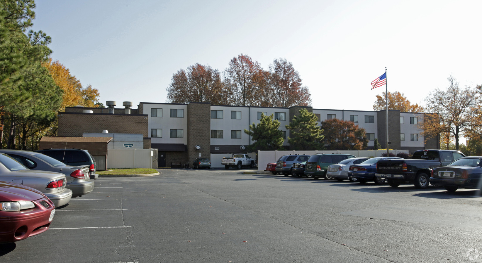 Photo - Luther Manor Apartments