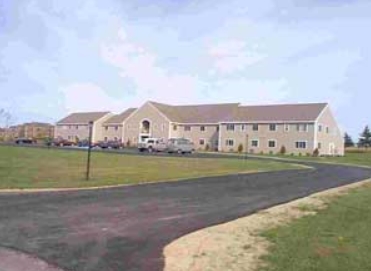 Washburn Estates - Washburn Estates Apartments