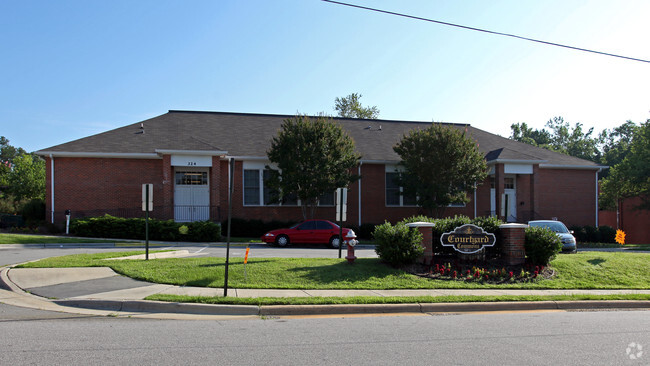 Photo - Courtyard Commons Apartments