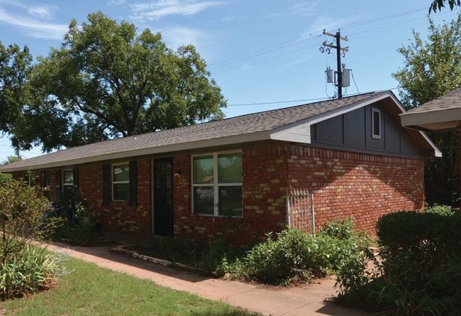Building Photo - Cedar Apartments