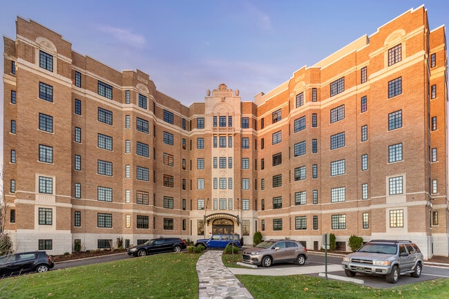 Building Photo - Birchwood at Rodney Court 62+ Community Rental