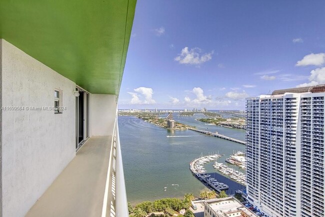 Photo - 1756 N Bayshore Dr Unit 38E Condo