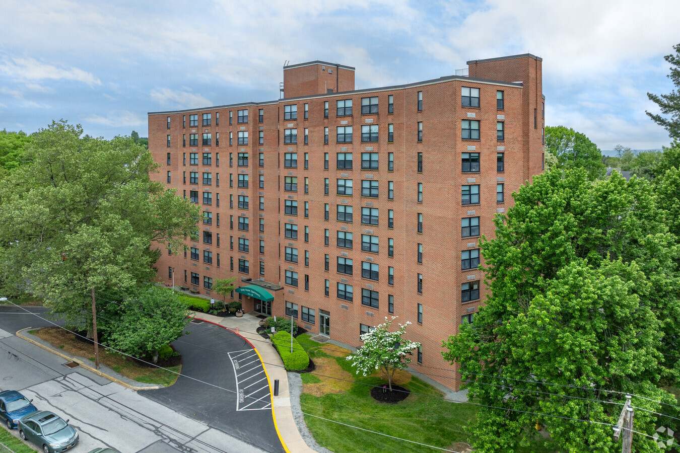 Photo - Trinity House Apartments
