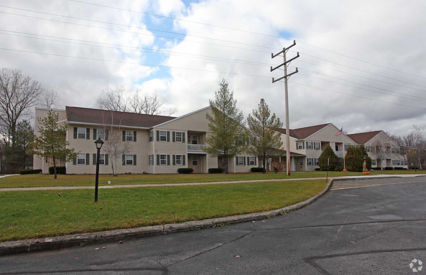 Photo - Gateway Apartments