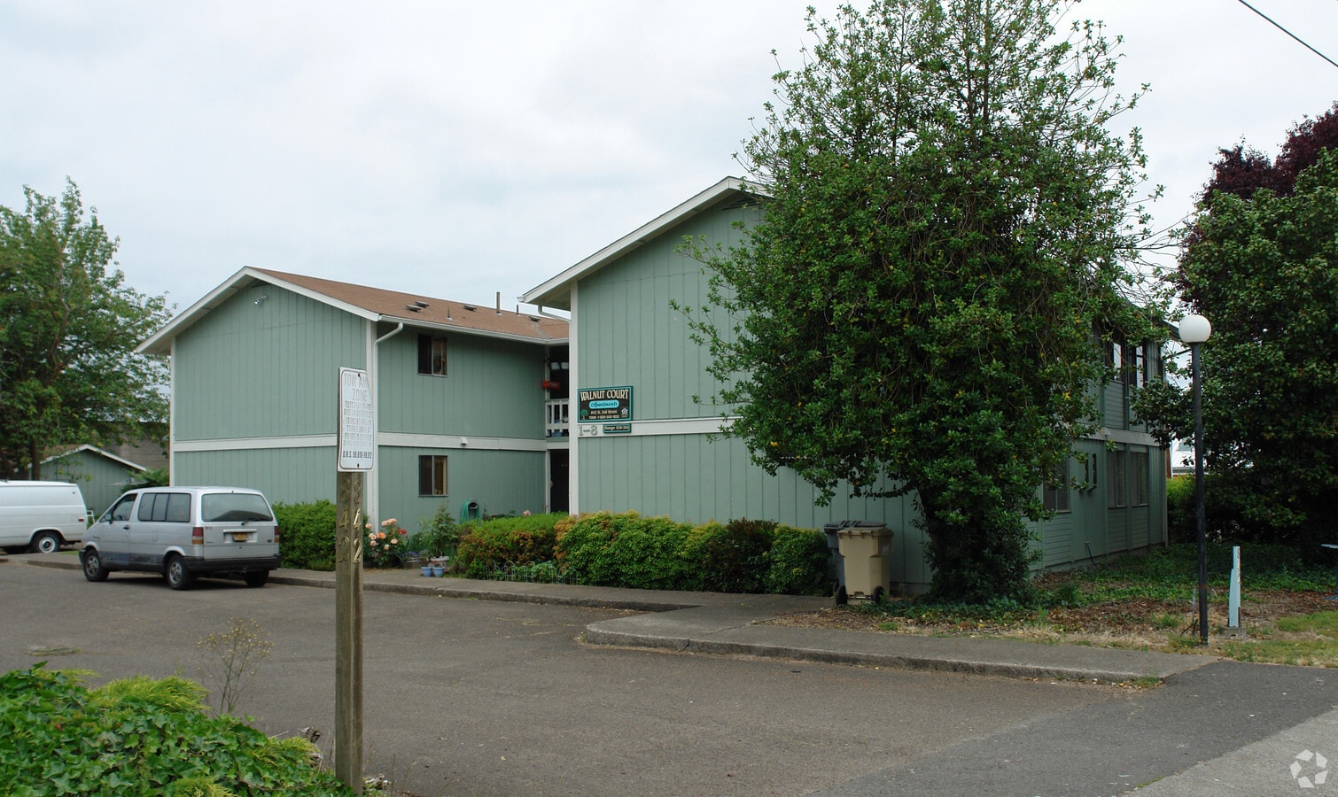 Walnut Court Apartments Corvallis, Oregon 0 unit available After55