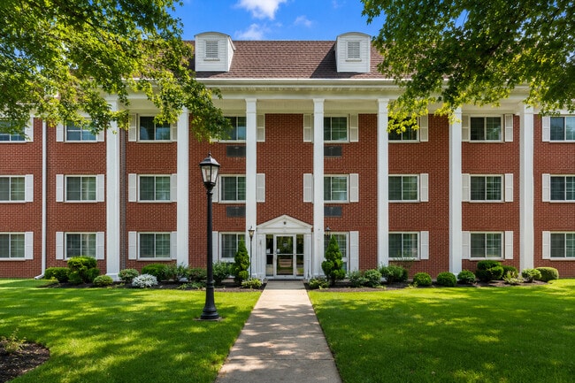 Building Photo - Schaefer Gardens - 62+ Senior Community