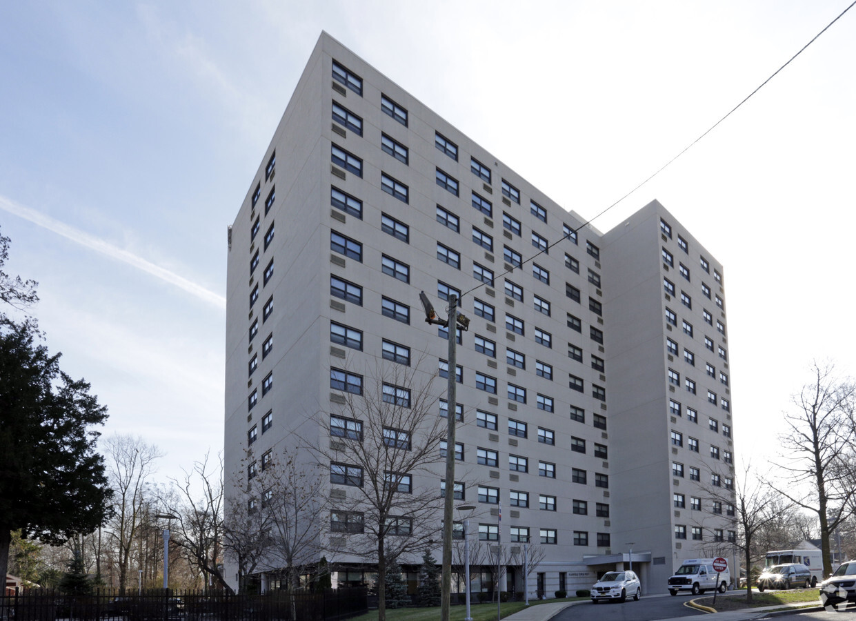 Photo - Plainfield Tower West Apartments