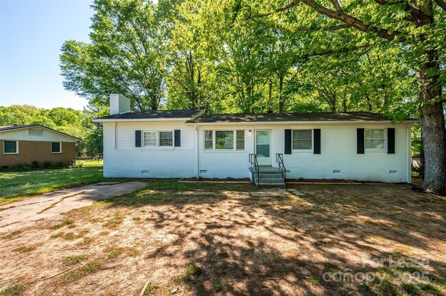 Photo - 2302 China Ave Rental