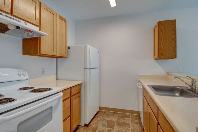 Commons - Commons Apartments