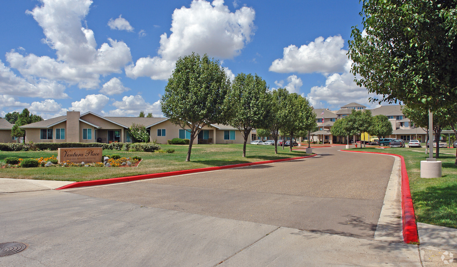 Ventura Place Retirement - Ventura Place Retirement Apartments