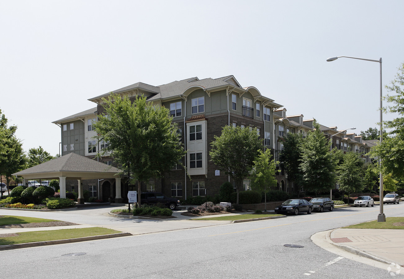 Veranda at Collegetown - 62+ SENIOR COMMUNITY - Veranda at Collegetown - 62+ SENIOR COMMUNITY Apartments