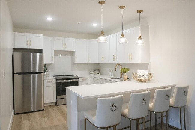 Photo - 126 N Montgomery St Unit 211 Apartment