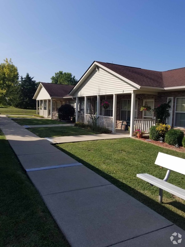 Primary Photo - Meadow Woods Apartments