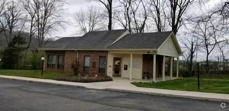 Building Photo - Fox Ridge Place Apartments