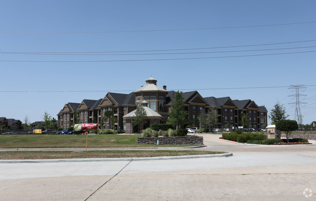 Building Photo - Mansions at Hastings Green Senior Rental