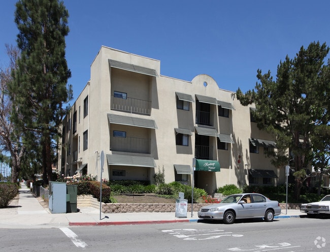 Primary Photo - Heritage Manor Rental
