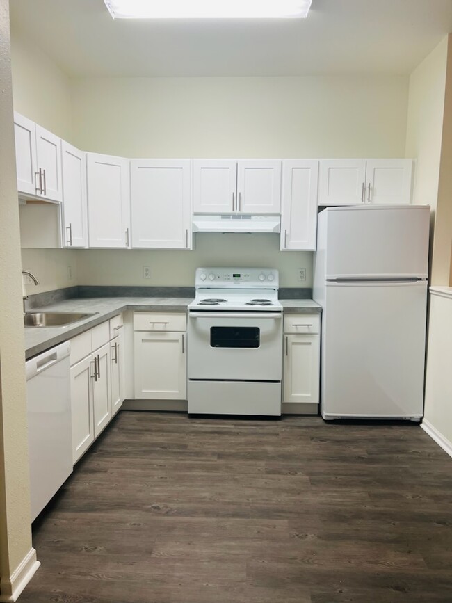 Cross Street Village Apartments - Ypsilanti, Michigan - 8 units ...